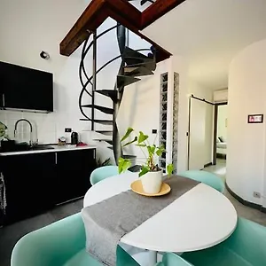 casa-vacanza-a-100-metri-dal-mare.hotelitalianriviera.com/